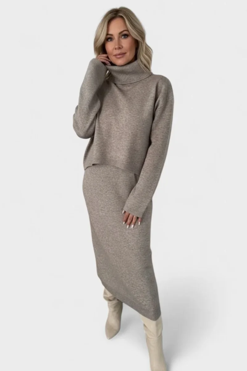 Tilde™ | Elegant stickat set